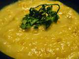 Celle qui faisait...un velouté de navets exotique au confit d'oignons {végétalien}