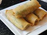 Boureks aux épinards, pommes de terre et fromage à l'oignon frais et persil