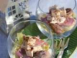Verrine de chou frisé, au magret fumé et foie gras
