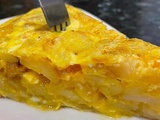 Tortilla de patatas, la recette de l’omelette espagnole qui se mange chaude comme froide l’été