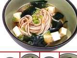 Soupe aux nouilles soba, tofu, algues wakame et soya
