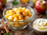 Simple de compotée de pomme et yaourt à l’amande