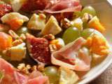 Salade d'autonme mi-figues mi-raisin au jambon cru, noix et fromage