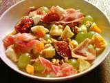 Salade d'autonme mi-figues mi-raisin au jambon cru, noix et fromage