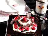 Gâteau au chocolat framboises et ganache blanche