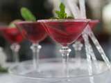 Cocktail sans alcool, facile et rafraichissant à l’hibiscus