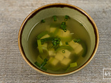 Soupe miso : poireau, ciboule et tofu