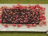 Tablette de chocolat noir aux pralines roses