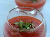 Verrines de soupe de tomates au basilic, Bio