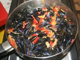 Moules à la crème et au poivron rouge