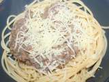 Spaghetti à la daube de bœuf hachée