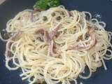 Spaghetti aux câpres et anchois