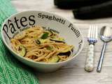 Spaghetti sauce crémeuse à la feta, oignon et courgette
