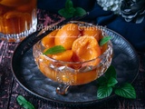 Abricots pochés maison