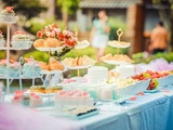 Combien de serveurs pour un buffet traiteur