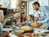 Plats traditionnels du dimanche : le goût des grandes tablées en famille