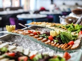 Préserver la fraîcheur lors d’un buffet, d’une fête ou d’un barbecue