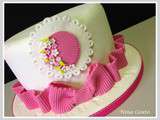 Gâteau pour vitrine, blanc et rose