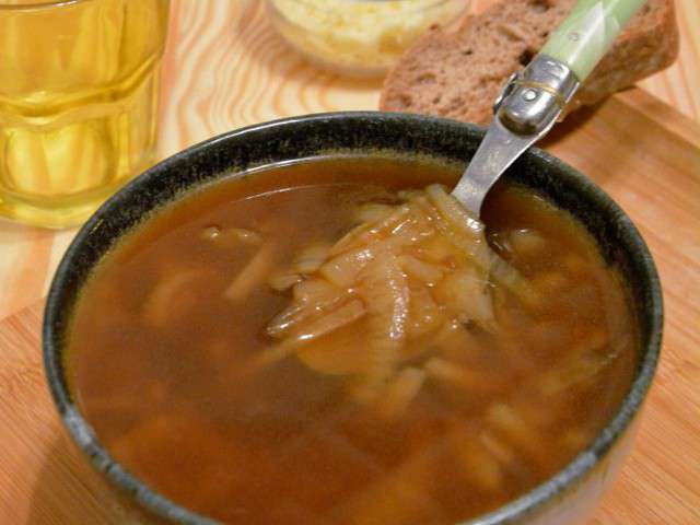 Les Meilleures Recettes de Soupe à l'oignon et Entrées