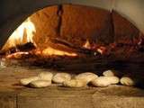 L’art du pain cuit au four à bois