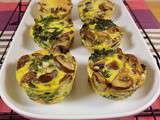 Petites omelettes au four, au chou Kale & champignons de Paris