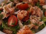 Salade légère de saumon à l’aneth, sauce acidulée citron & framboise