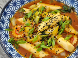 Tteokbokki, le plat emblématique de la street food coréenne