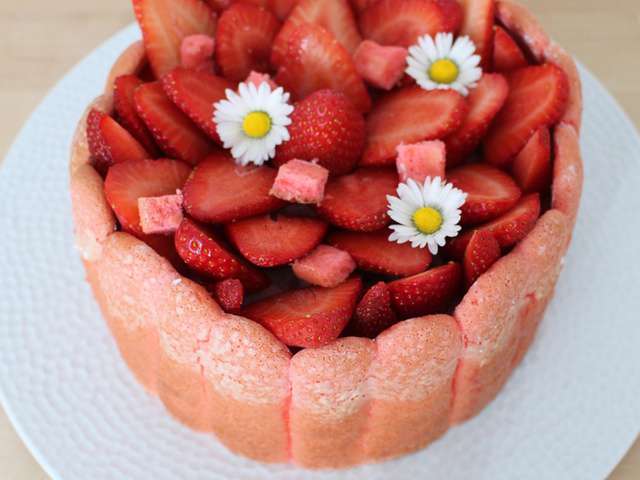 Recettes De Charlotte Aux Fraises Et Fromage Blanc