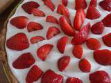 Tarte aux fraises, crème d'amandes & chantilly