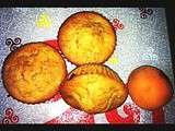 Petits muffins aux abricots