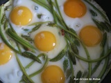 Asperges vertes aux œufs au plat