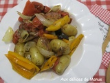 Pommes de terre grenaille aux poivrons, tomates cerises et poitrine fumée