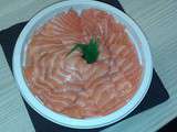 Pause déjeuner au boulot. Chirashi au saumon. #lunch #foodstagram #food #healthy #healthychoices Bon Appétit