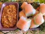 Cubes de saumon et sa sauce cacahuète