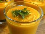 Gaspacho estival aux carottes, au poivron jaune et à l'orange