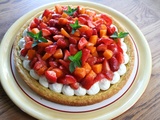 Tarte fraîche aux fraises et aux abricots sur sablé breton