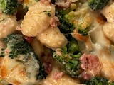 Poêlée ''one pot'' crémeuse de gnocchis au brocoli & au bacon