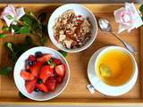 Petit déjeuner total recall, muesli wasa, fruits rouges, thé vert