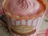 Cupcakes framboises, crème de roses Des