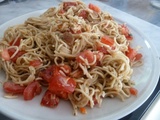 Nouilles chinoises à l'ail au piment et à la poutargue maison