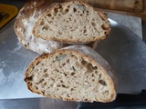Pain sur levain complet aux graines mélangées