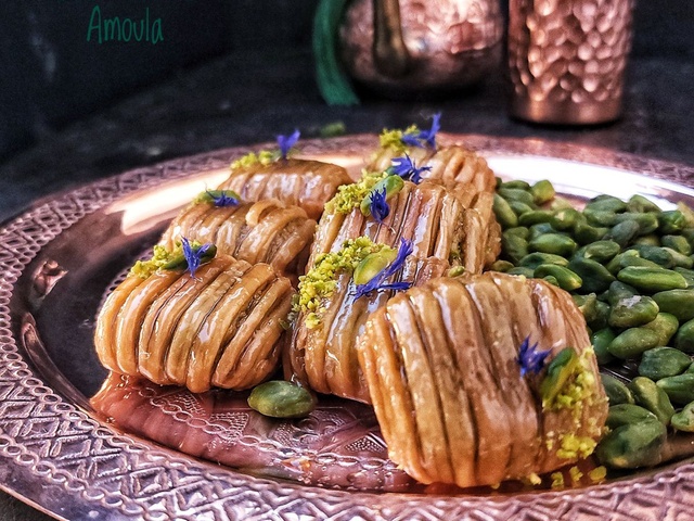 Carrés chocolat aux pistaches - Recette de cuisine avec photos - Meilleur  du Chef