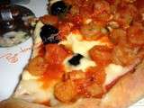 Pizza,tomate,crevettes et Mozzarella très gourmande