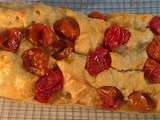 Cake aux tomates confites, comté et pistaches