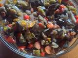 Salade de légumes du soleil, amandes et raisins secs