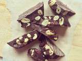 Chocolat cajou & éclats de cacao