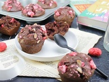 Muffins Moelleux au Chocolat Noir et Pralines Roses