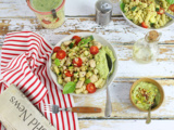 Salade de Fusilli, Poulet, Légumes d'Eté et Pesto d'Avocat