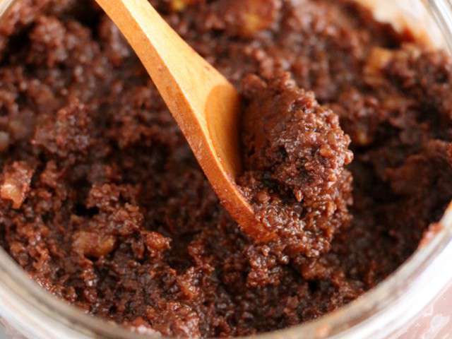 Recette De Confiture De Noix Sèches Ma Confiture De Noix Fraîche 10 Recette Confiture de noix facile - Les recettes de Confiture de noix