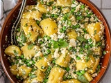 Salade de pommes de terre aux œufs et petits pois